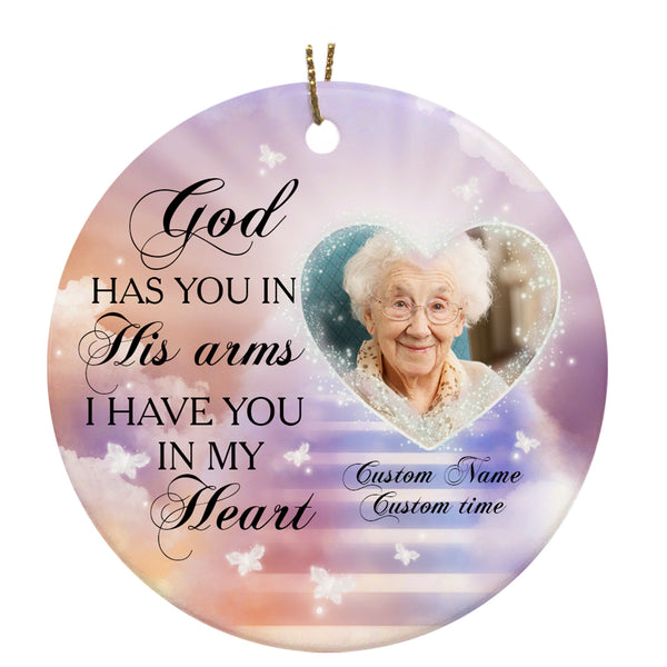 Personalized Memorial Ornament - God Has You in His Arms, Christmas in Heaven Remembrance Decor, Memorial Gift for Loss of A Loved One| NOM102
