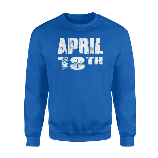 MOM and POP - Standard Crew Neck Sweatshirt